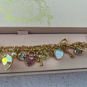 Kirks Folly Vintage Charm Bracelet